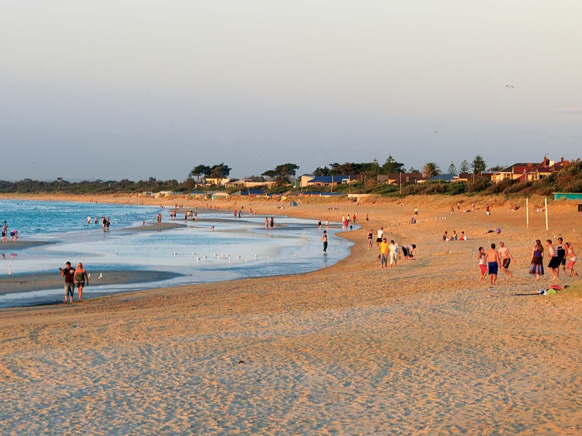 A panoramic view of Frankston's citysca